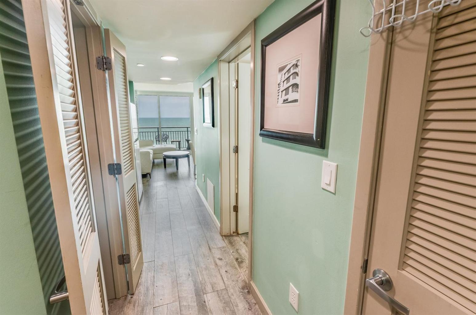 New Modern, Direct Oceanfront, Boardwalk, Views! Lägenhet Myrtle Beach Exteriör bild